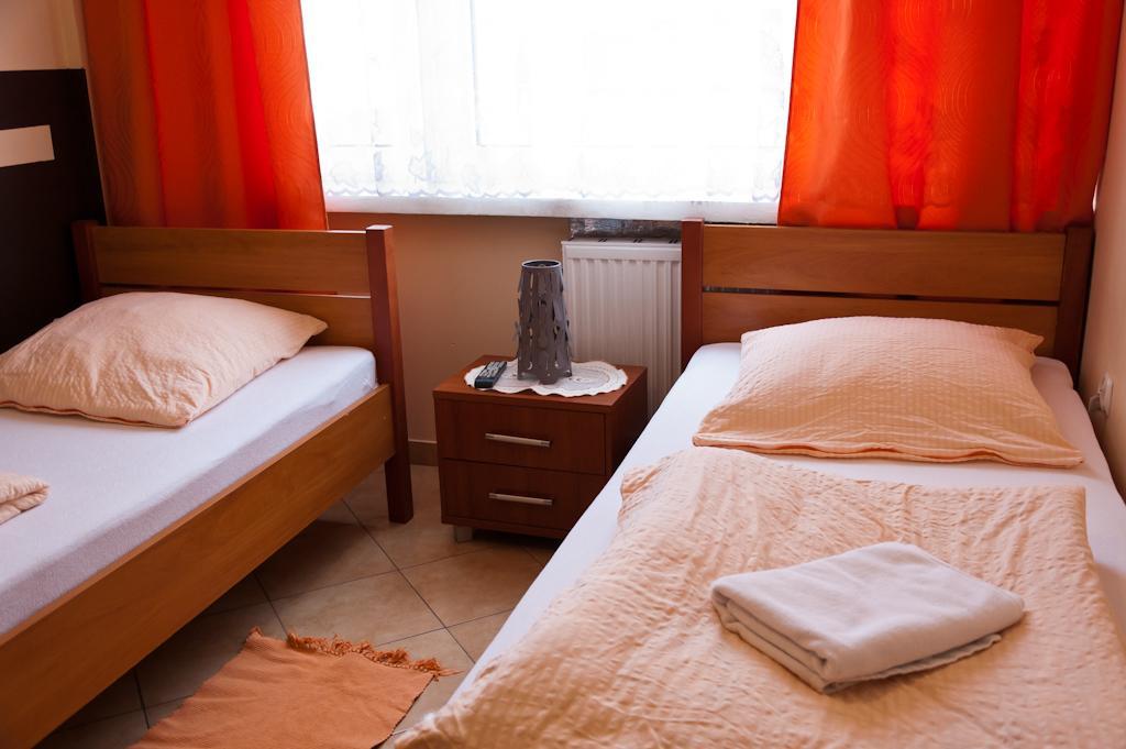 Hotel Elda 2 Bydgoszcz Bagian luar foto