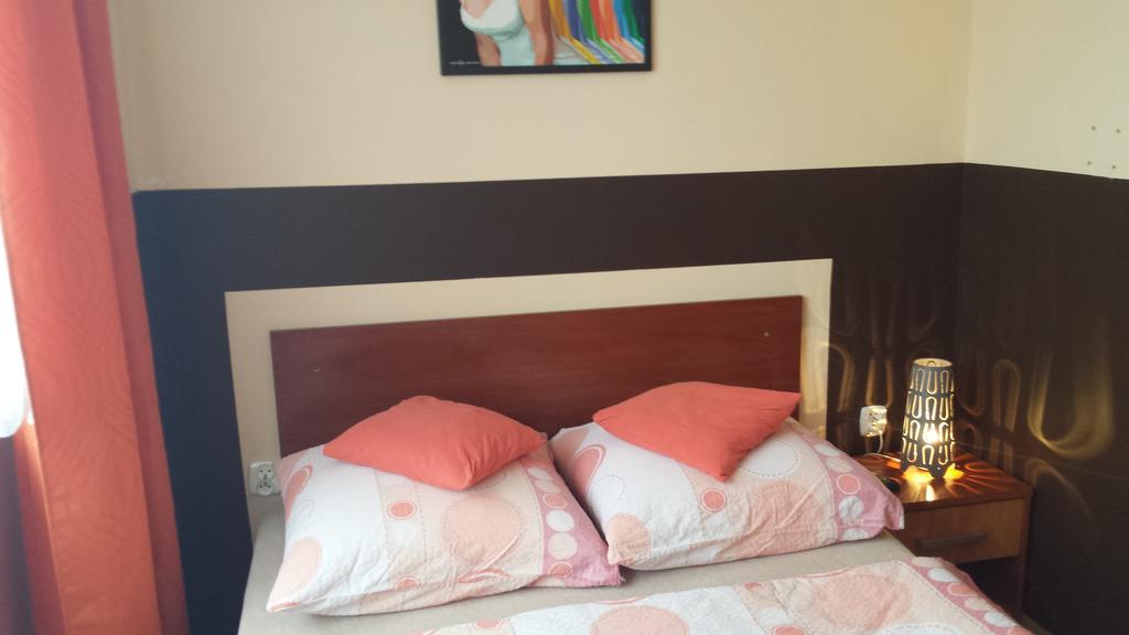 Hotel Elda 2 Bydgoszcz Ruang foto
