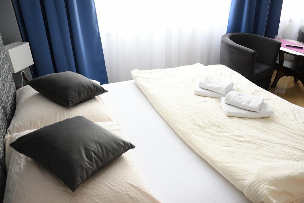 Hotel Elda 2 Bydgoszcz Bagian luar foto