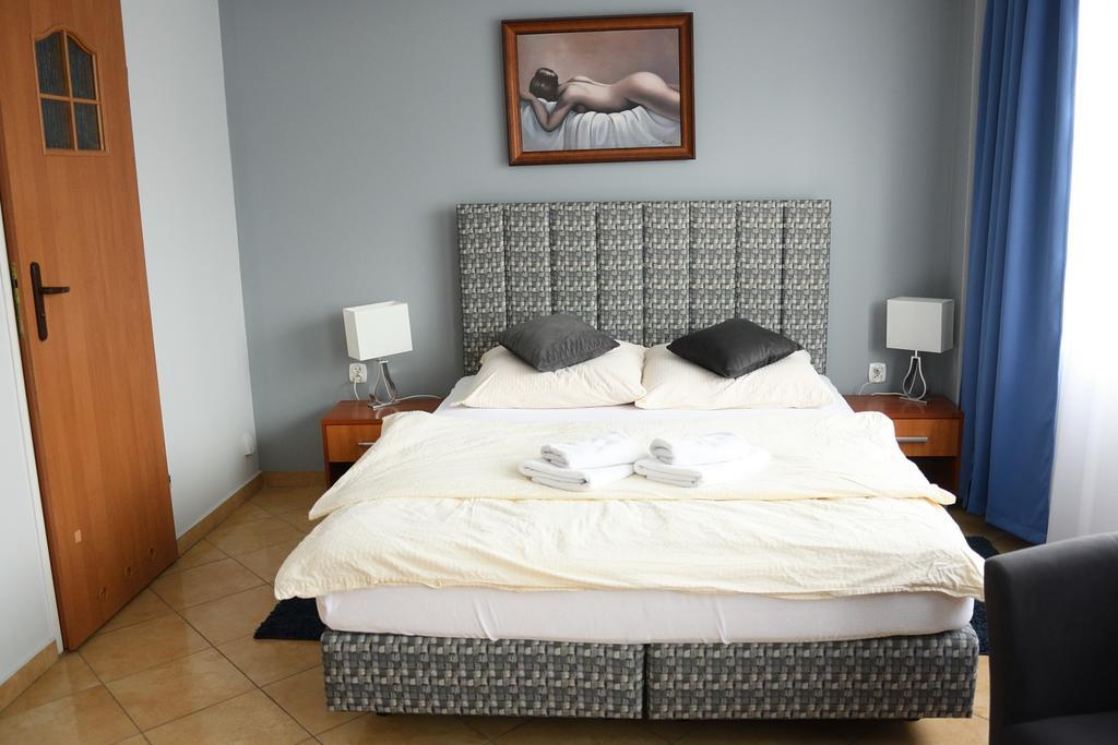 Hotel Elda 2 Bydgoszcz Bagian luar foto