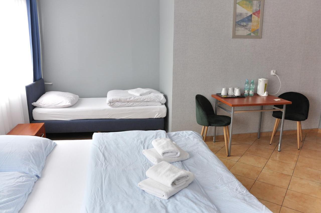 Hotel Elda 2 Bydgoszcz Bagian luar foto